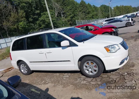 2012 Chrysler Town & Country Touring из США, поврежденный, VIN 2C4RC1BG1CR367711